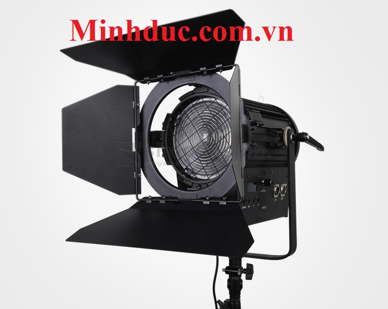 Đèn Led Spotlight Pro LCD 2000w